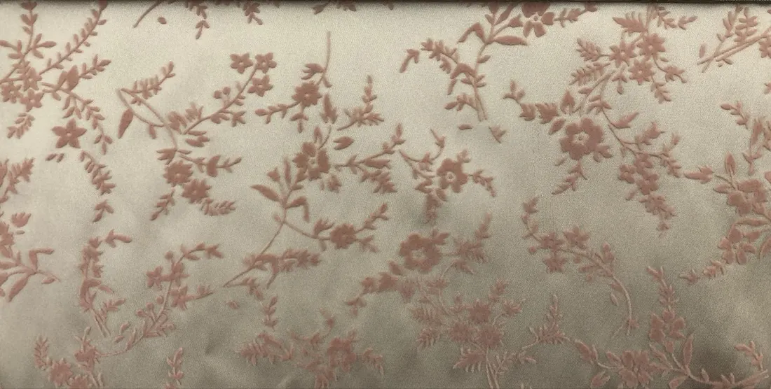 Pudra Renkli Mat Polyester Saten Kumaş, Flok Baskı