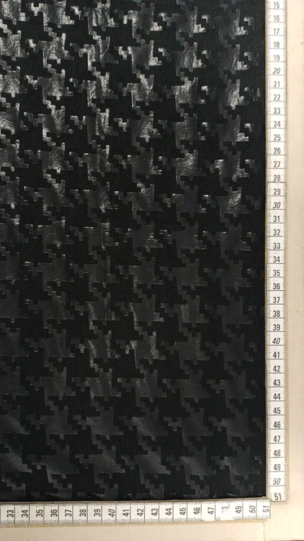 Likralı Siyah Deri Kumaş – Polyester Elastan Karışımı