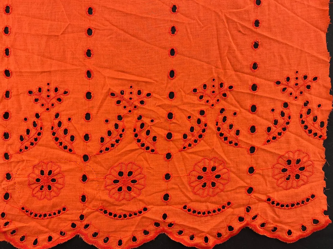 Coral Pamuk Polyester Vual Brode Kumaş - 130 cm