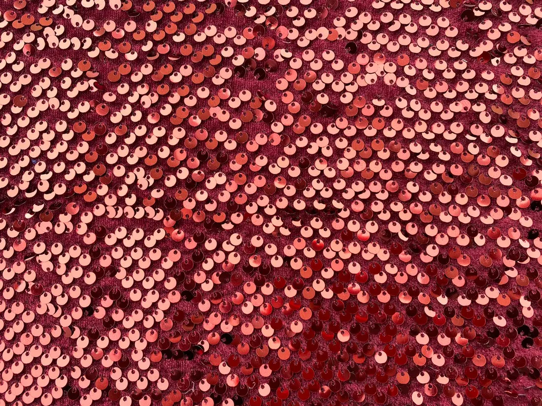 Kırmızı Pullu Polyester Kumaş, 130 cm