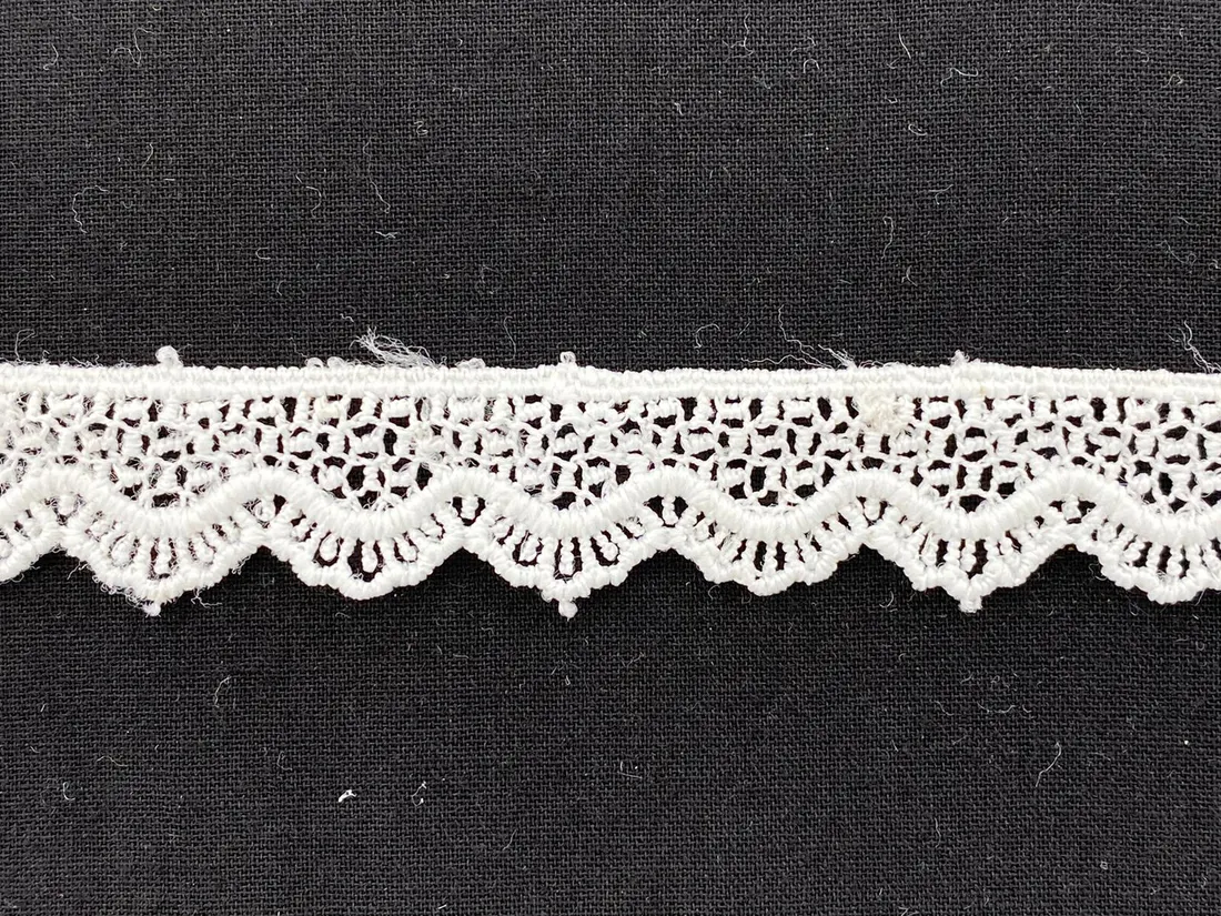 Mat Polyester Güpür Brode Bant, 1.5 cm