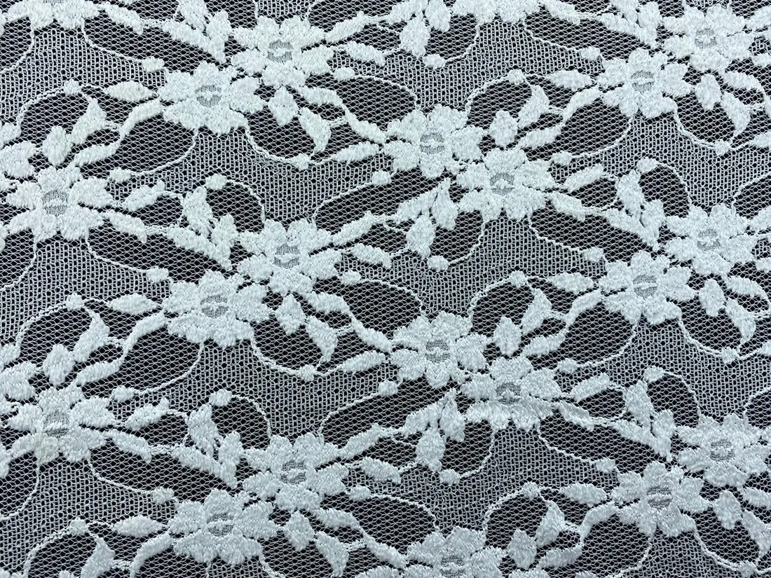 Fiksli Kabartmalı Polyester Dantel Kumaş, 150 cm