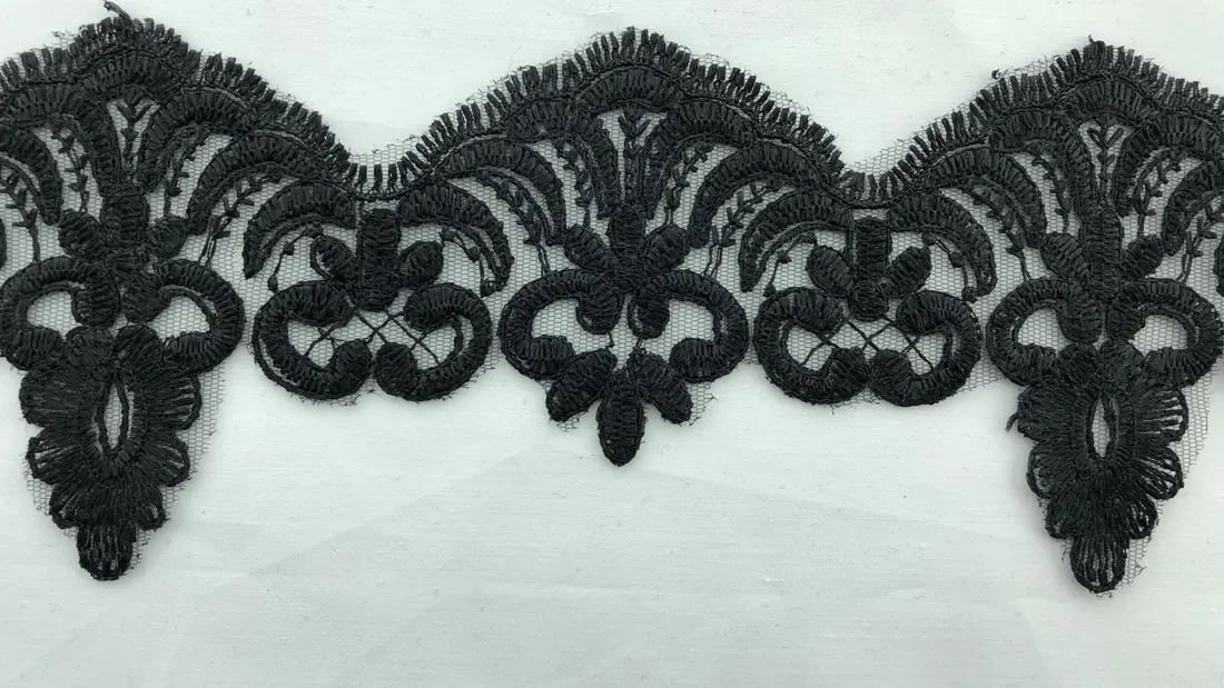 5739 Brode · Yerli̇ · Apli̇k · Polyester · Kordena · Si̇yah