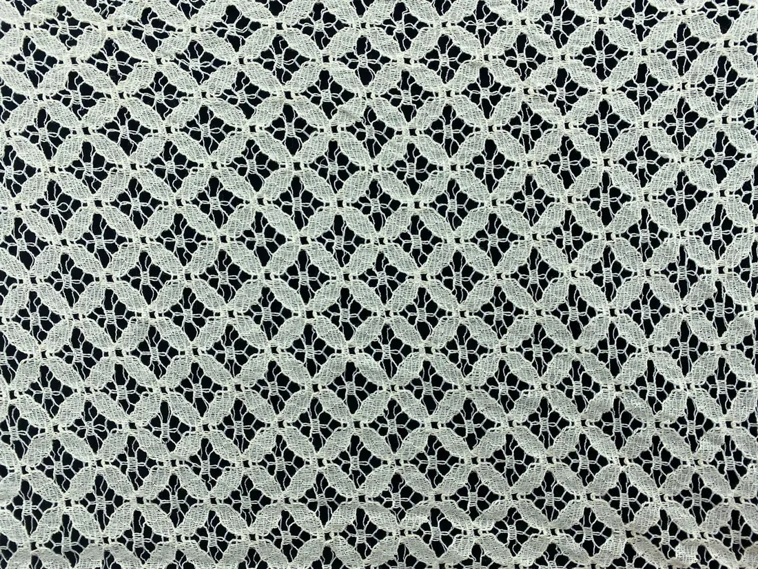 Kasar İşlemeli Yerli Polyester Dantel