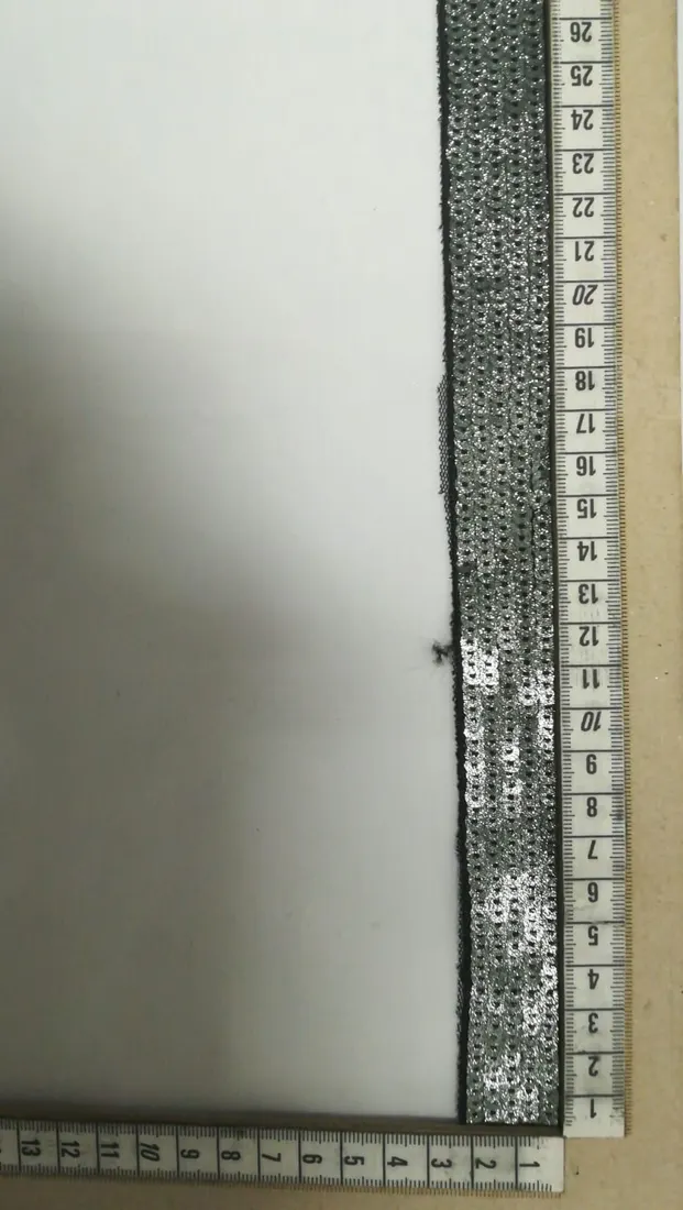 Simli Gri Pullu Siyah Tül Bant, 2.5 cm