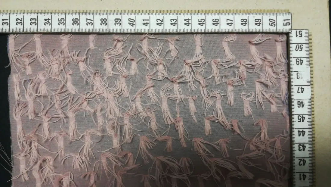 Pembe Saçaklı Puantiyeli Şifon