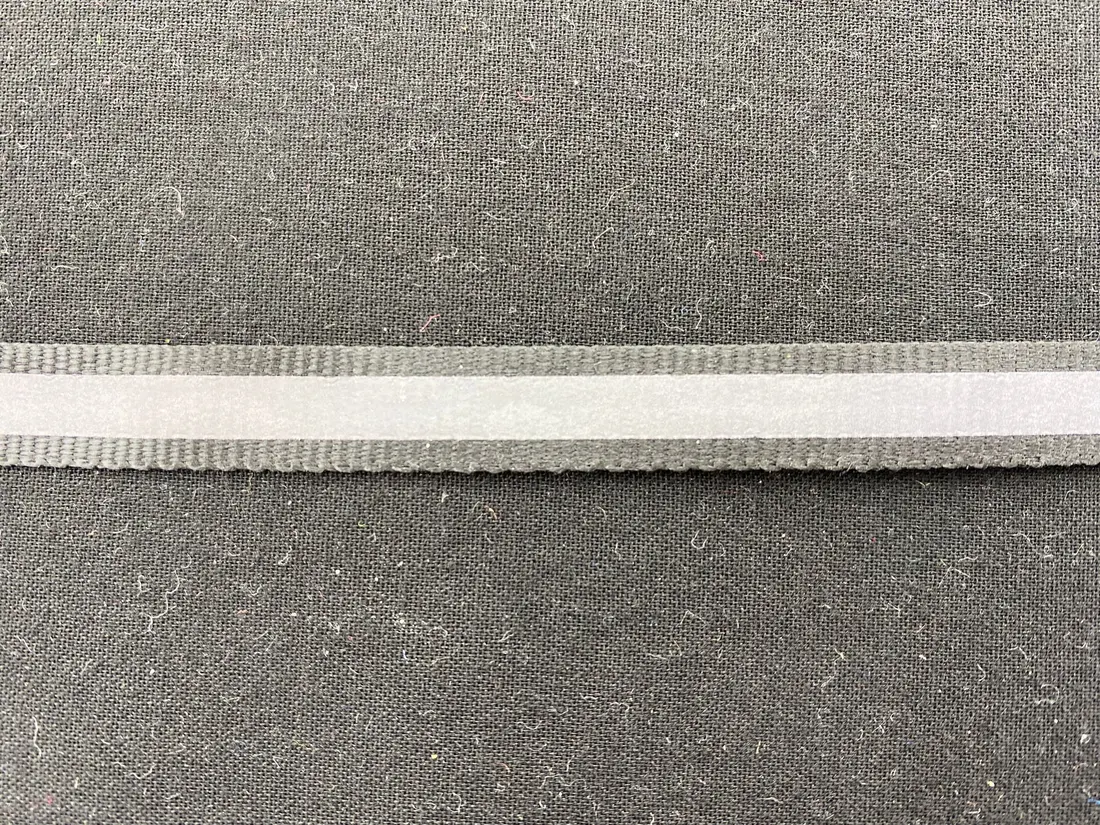 Siyah-Gri Reflektör Bant, 1 cm