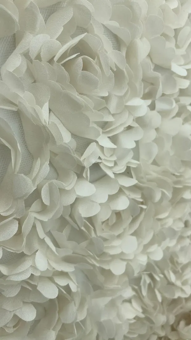 Kumaş · İthal · Lez · Tül Üzeri · Polyester · Bej · 150 Cm