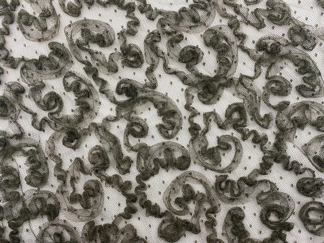 Haki Tül Üzeri Süzeneli Polyester Kumaş
