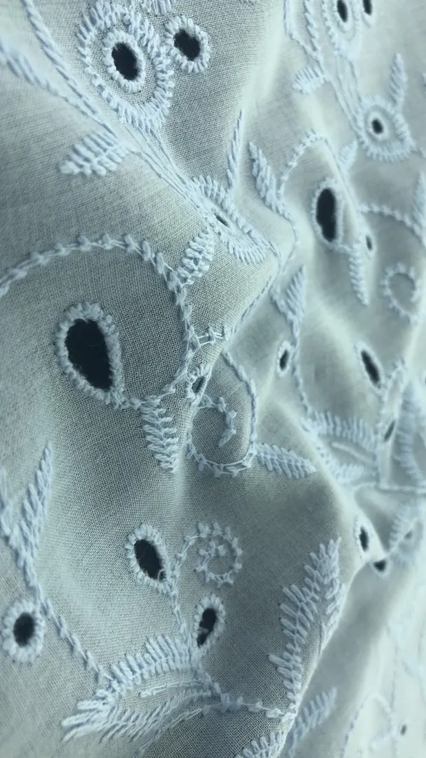 Bebe Mavisi Bohrerli Yerli Brode – Mat Polyester Vual Kumaş | 135 cm