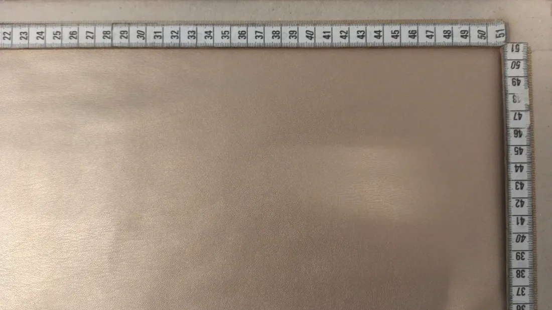11434 Zara Deri Kumaş · Yerli · Lez · Polyester · Bej · 150 Cm