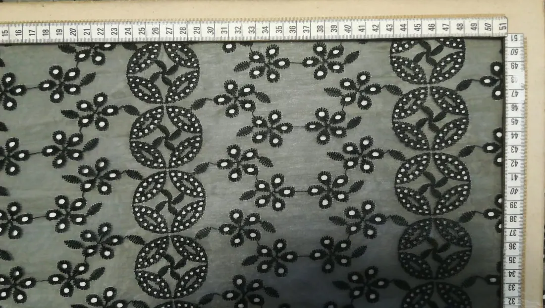 Siyah Bohrerli Organze Tül Brode Kumaş, 135 cm