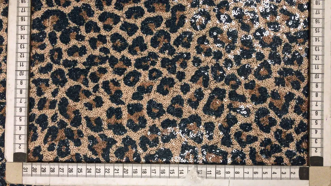 6236 Kumaş · İthal · Lez · Pullu · Dijital Baskı · 1050191963 · Leopar