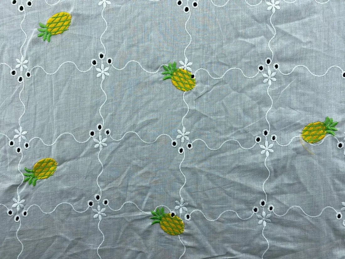 Sarı-Yeşil Ananas Nakışlı Vual Kumaş